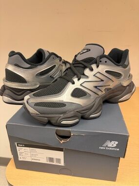New Balance unisex 9060 Black Grey Patent leather